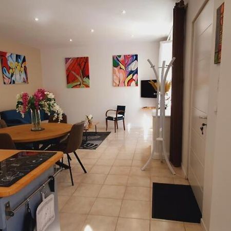 Maison Avec Garage 24 Heures Du Mans Voitures Et Toute Manifestation لو مان المظهر الخارجي الصورة