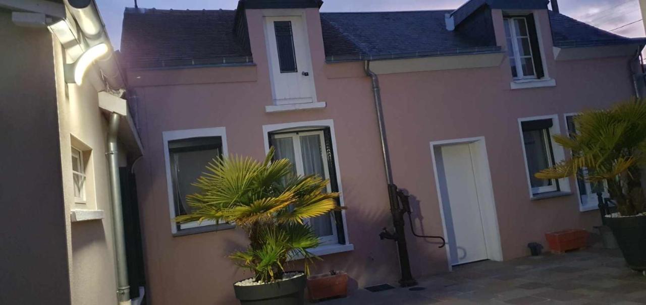 Maison Avec Garage 24 Heures Du Mans Voitures Et Toute Manifestation لو مان المظهر الخارجي الصورة